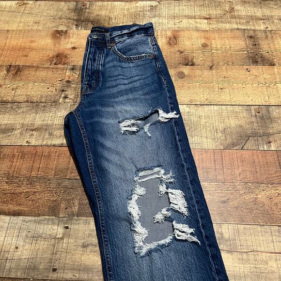 Aeropostale Women's Medium Wash Ripped Destroyed Button Fly 90s Baggy Jeans Sz 2 - Picture 3 of 10